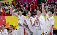 国内顶尖中场表现出色，助中国队夺冠