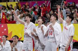 国内顶尖中场表现出色，助中国队夺冠
